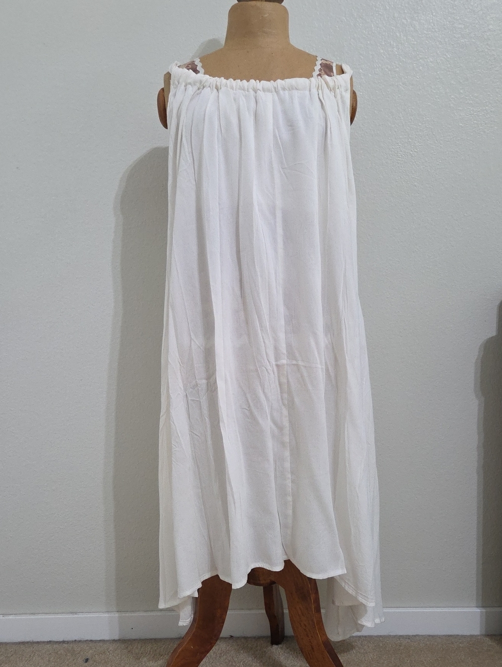 ELAN White Halter Dress Women's M